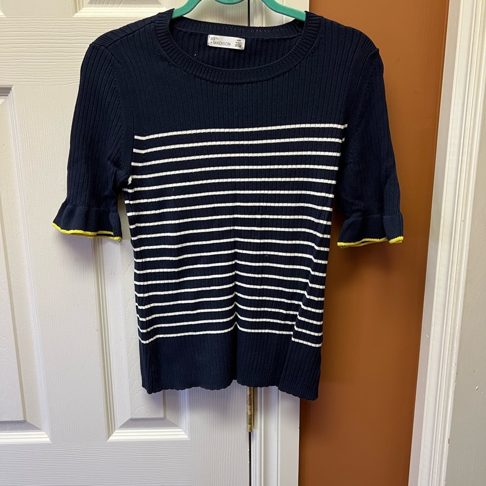 89th & Madison Navy Knit Top